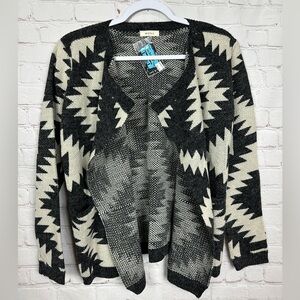 In Style Open Front Cardigan Sweater One Size Aztec Southwestern Western NWT $45